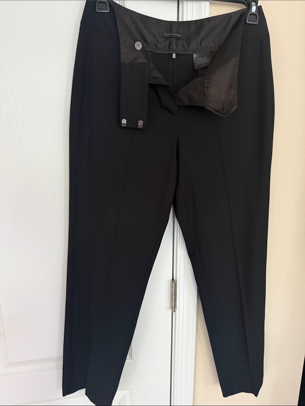 Elie Tahari Black Straight Leg Trousers